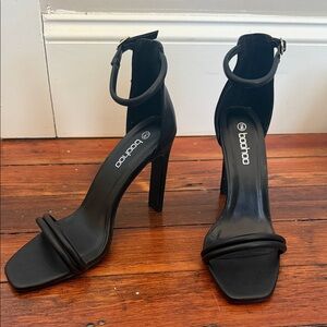 Boohoo Black Ankle Strap Heels